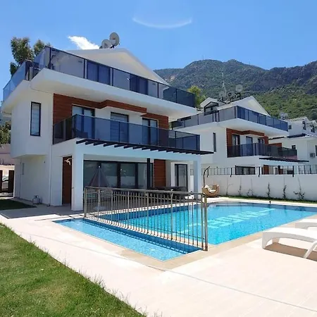 Vila Ruken - 4 Bedroom Private In Ovacik Fethiye