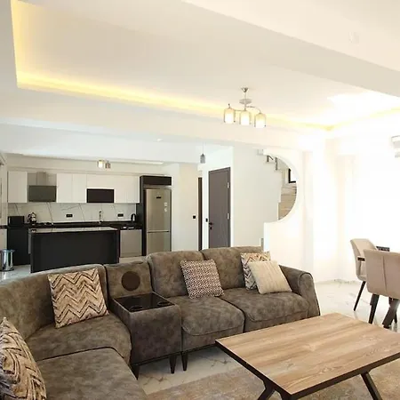 ヴィラ Ruken - 4 Bedroom Private In Ovacik フェティエ