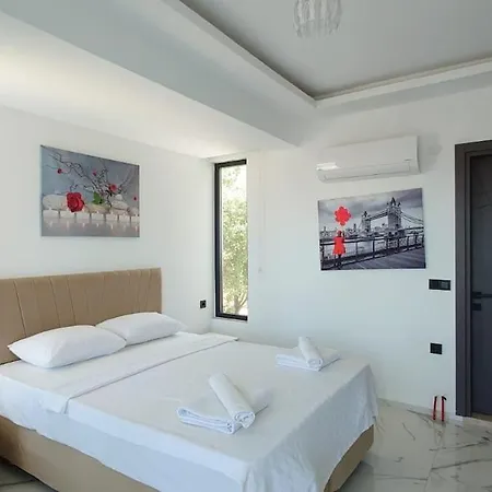别墅 Ruken - 4 Bedroom Private In Ovacik 费特希耶